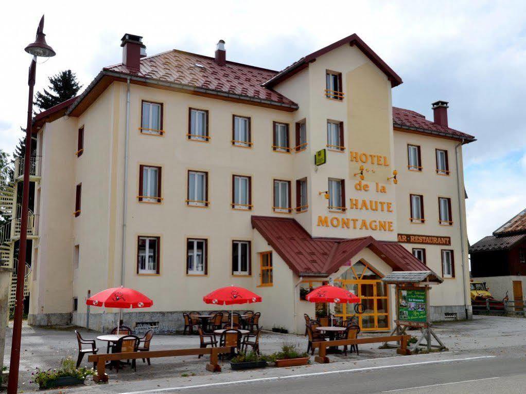 Hotel H\u00F4tel de la Haute Montagne à Lajoux Extérieur photo